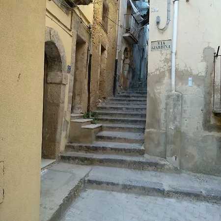 La Casa Di Bianca דירה *